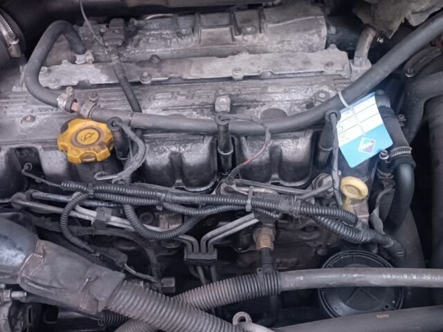 Зеленый Додж Караван, объемом двигателя 0 л и пробегом 170 тыс. км за 3200 $, фото 1 на Automoto.ua