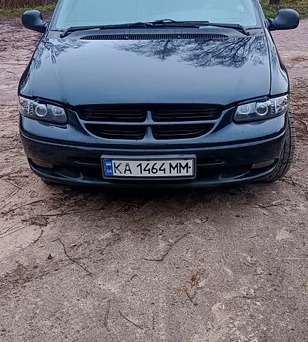 Зеленый Додж Караван, объемом двигателя 2.5 л и пробегом 0 тыс. км за 3000 $, фото 15 на Automoto.ua