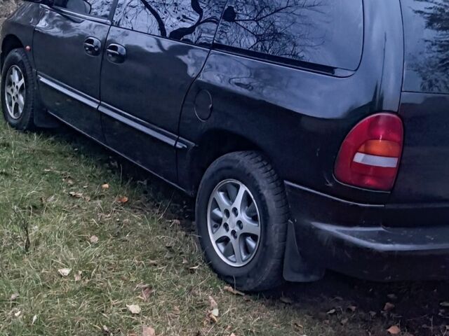 Зеленый Додж Караван, объемом двигателя 0 л и пробегом 170 тыс. км за 3200 $, фото 10 на Automoto.ua