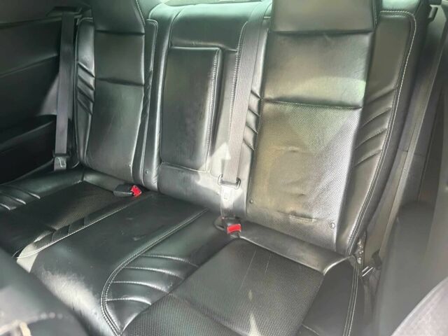 Додж Челенджер 2018 в Киеве на Automoto.ua Белый Додж Челенджер, объемом двигателя 6.2 л и пробегом 39 тыс. км за 25000 $, фото 10 на Automoto.ua