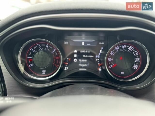 Білий Додж Challenger, об'ємом двигуна 5.46 л та пробігом 120 тис. км за 26500 $, фото 20 на Automoto.ua