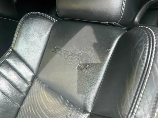 Додж Челенджер 2018 в Киеве на Automoto.ua Белый Додж Челенджер, объемом двигателя 6.2 л и пробегом 39 тыс. км за 25000 $, фото 8 на Automoto.ua