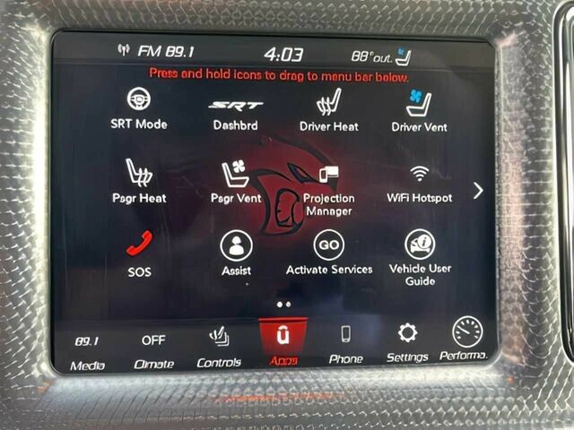 Белый Додж Челенджер, объемом двигателя 6.2 л и пробегом 35 тыс. км за 30000 $, фото 7 на Automoto.ua