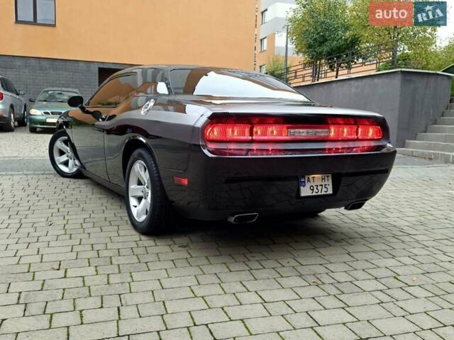 Додж Челенджер 2014 в Ивано-Франковске на Automoto.ua Черный Додж Челенджер, объемом двигателя 3.6 л и пробегом 182 тыс. км за 13950 $, фото 18 на Automoto.ua