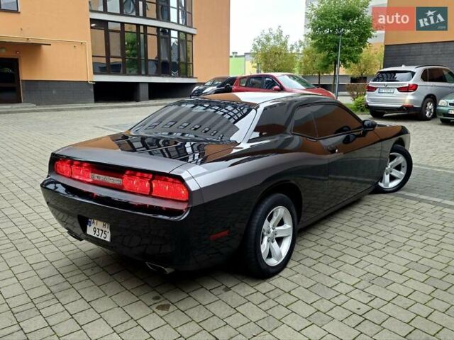 Додж Челенджер 2014 в Ивано-Франковске на Automoto.ua Черный Додж Челенджер, объемом двигателя 3.6 л и пробегом 182 тыс. км за 13950 $, фото 36 на Automoto.ua