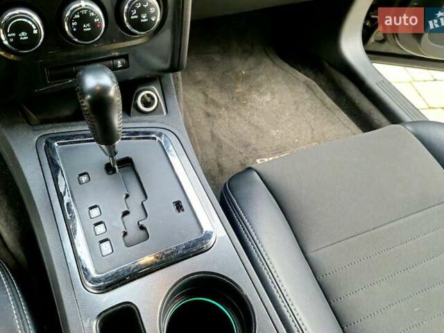 Додж Челенджер 2014 в Ивано-Франковске на Automoto.ua Черный Додж Челенджер, объемом двигателя 3.6 л и пробегом 182 тыс. км за 13950 $, фото 40 на Automoto.ua