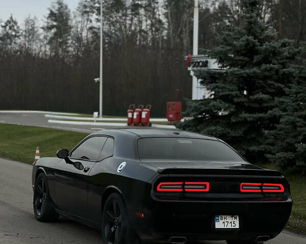 Черный Додж Челенджер, объемом двигателя 3.6 л и пробегом 212 тыс. км за 13900 $, фото 3 на Automoto.ua