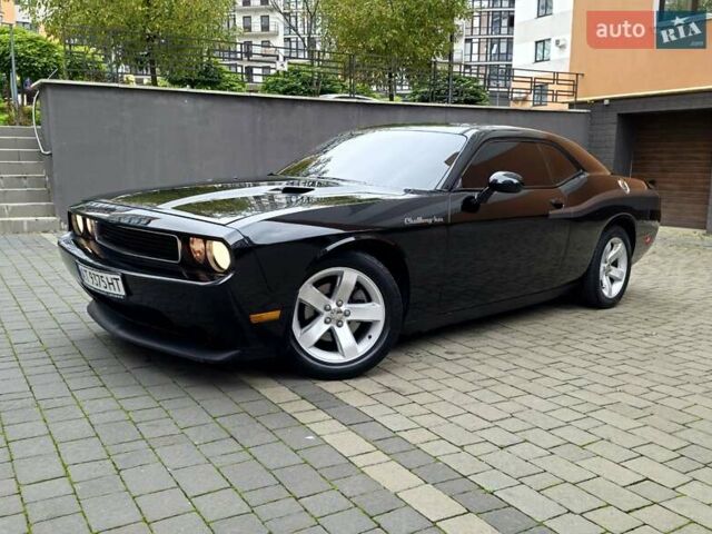 Додж Челенджер 2014 в Ивано-Франковске на Automoto.ua Черный Додж Челенджер, объемом двигателя 3.6 л и пробегом 182 тыс. км за 13950 $, фото 5 на Automoto.ua
