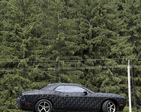 Черный Додж Челенджер, объемом двигателя 3.6 л и пробегом 210 тыс. км за 16500 $, фото 20 на Automoto.ua