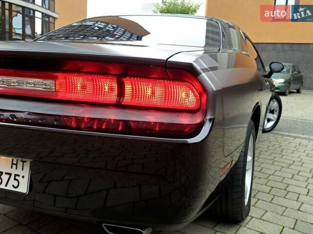 Додж Челенджер 2014 в Ивано-Франковске на Automoto.ua Черный Додж Челенджер, объемом двигателя 3.6 л и пробегом 182 тыс. км за 13950 $, фото 31 на Automoto.ua
