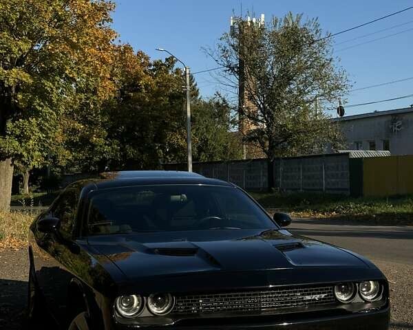 Черный Додж Челенджер, объемом двигателя 3.6 л и пробегом 76 тыс. км за 18600 $, фото 5 на Automoto.ua