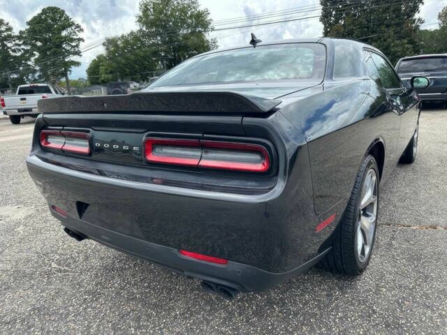 Чорний Додж Challenger, об'ємом двигуна 5.7 л та пробігом 73 тис. км за 11200 $, фото 5 на Automoto.ua