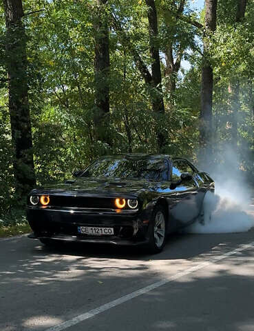 Чорний Додж Challenger, об'ємом двигуна 3.61 л та пробігом 220 тис. км за 19000 $, фото 22 на Automoto.ua