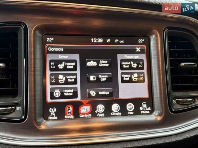 Черный Додж Челенджер, объемом двигателя 5.65 л и пробегом 132 тыс. км за 25500 $, фото 37 на Automoto.ua