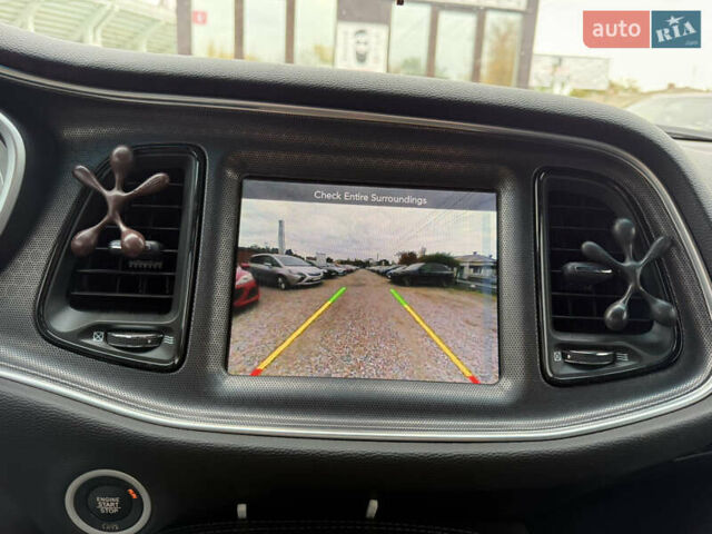 Черный Додж Челенджер, объемом двигателя 3.6 л и пробегом 60 тыс. км за 19700 $, фото 21 на Automoto.ua