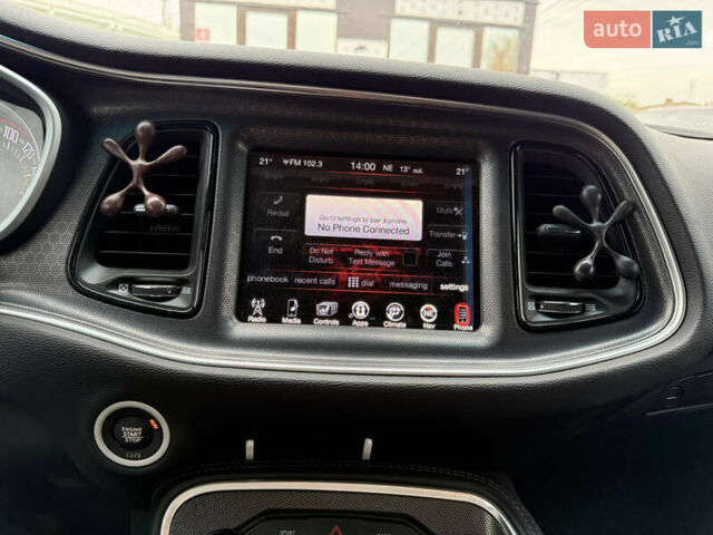 Черный Додж Челенджер, объемом двигателя 3.6 л и пробегом 60 тыс. км за 19700 $, фото 20 на Automoto.ua