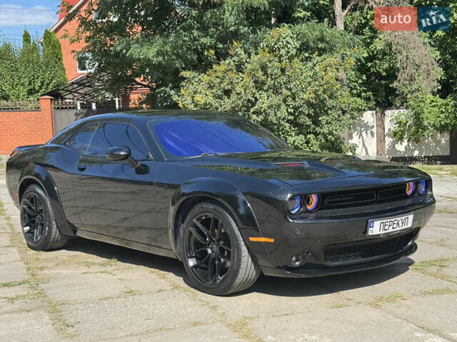 Чорний Додж Challenger, об'ємом двигуна 3.6 л та пробігом 200 тис. км за 23000 $, фото 2 на Automoto.ua