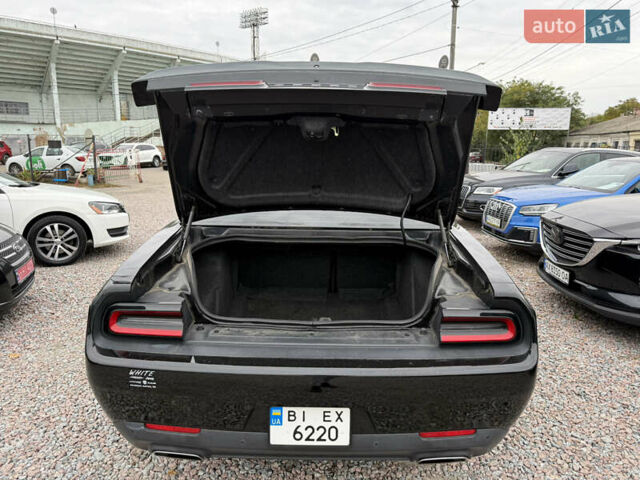 Черный Додж Челенджер, объемом двигателя 3.6 л и пробегом 60 тыс. км за 19700 $, фото 28 на Automoto.ua