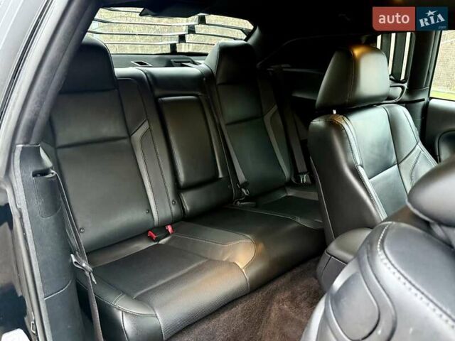 Черный Додж Челенджер, объемом двигателя 5.65 л и пробегом 132 тыс. км за 25500 $, фото 33 на Automoto.ua