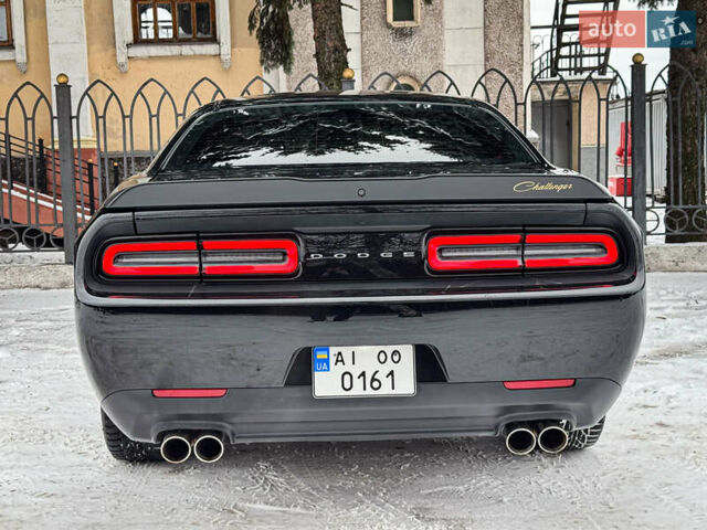 Чорний Додж Challenger, об'ємом двигуна 3.6 л та пробігом 100 тис. км за 19000 $, фото 9 на Automoto.ua