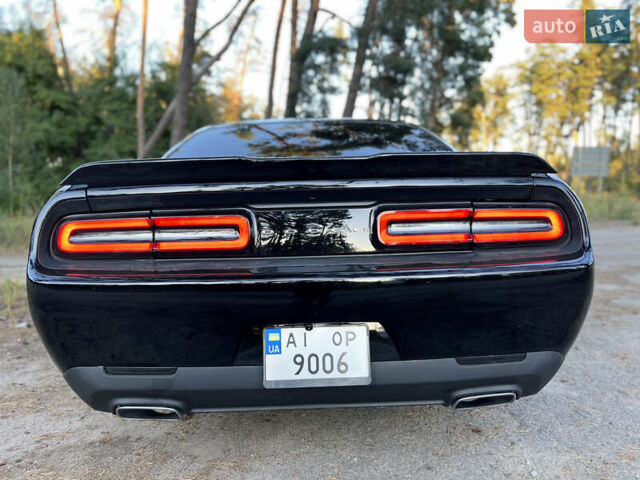 Чорний Додж Challenger, об'ємом двигуна 3.6 л та пробігом 119 тис. км за 19500 $, фото 15 на Automoto.ua