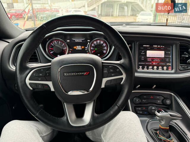 Черный Додж Челенджер, объемом двигателя 3.6 л и пробегом 60 тыс. км за 19700 $, фото 31 на Automoto.ua