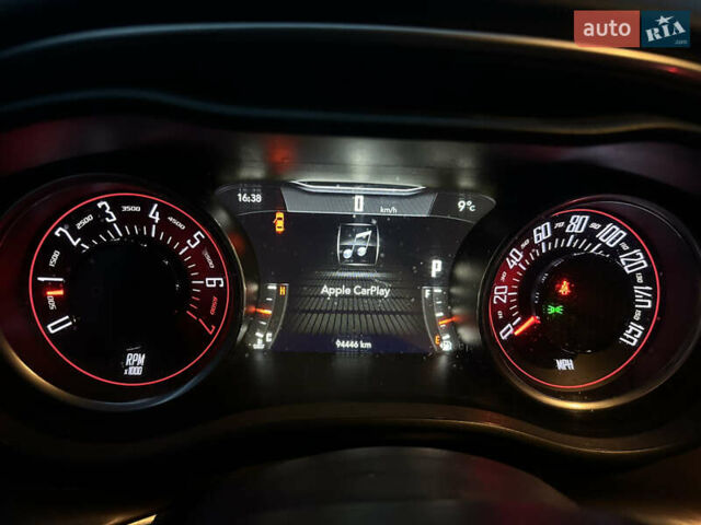 Чорний Додж Challenger, об'ємом двигуна 3.6 л та пробігом 95 тис. км за 17600 $, фото 23 на Automoto.ua