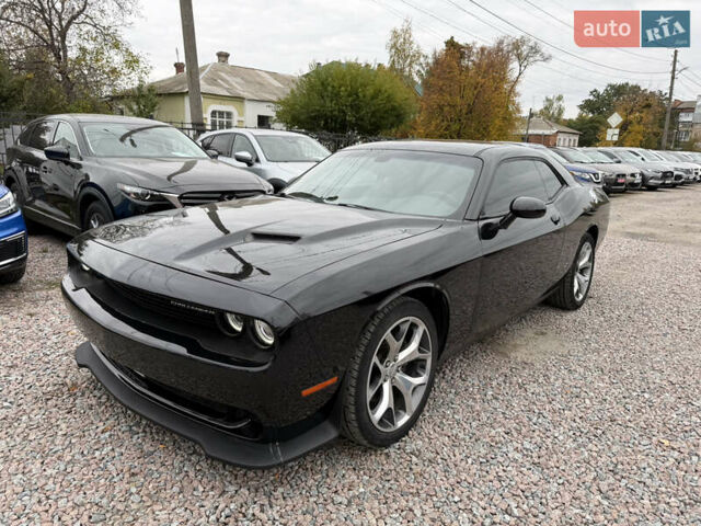 Черный Додж Челенджер, объемом двигателя 3.6 л и пробегом 60 тыс. км за 19700 $, фото 3 на Automoto.ua