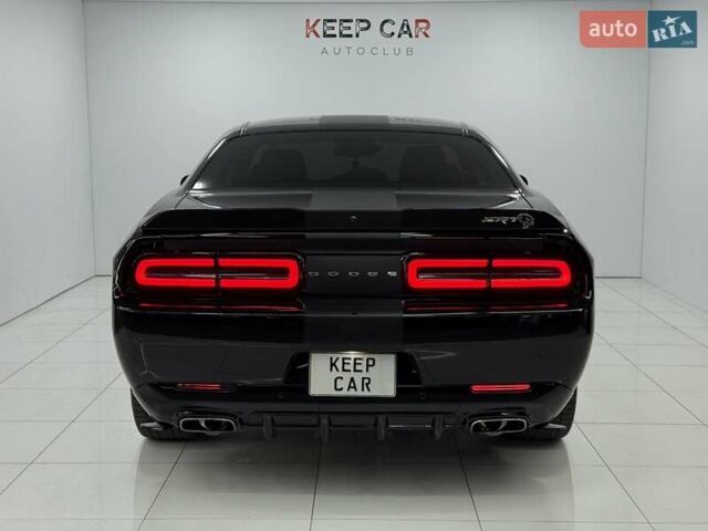 Черный Додж Челенджер, объемом двигателя 3.6 л и пробегом 100 тыс. км за 19000 $, фото 15 на Automoto.ua