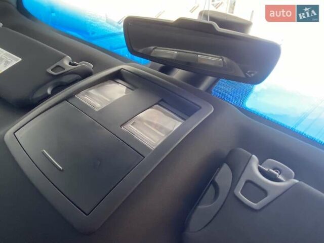 Додж Челенджер 2017 в Киеве на Automoto.ua Черный Додж Челенджер, объемом двигателя 3.6 л и пробегом 145 тыс. км за 17200 $, фото 35 на Automoto.ua