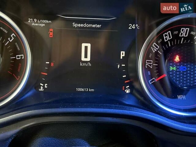 Черный Додж Челенджер, объемом двигателя 3.6 л и пробегом 100 тыс. км за 19000 $, фото 22 на Automoto.ua