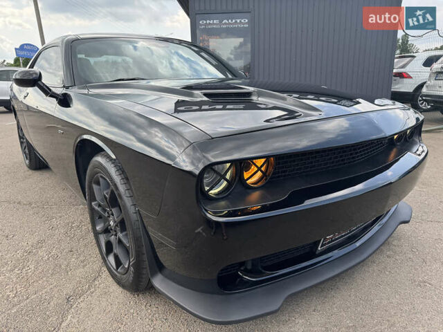 Черный Додж Челенджер, объемом двигателя 3.6 л и пробегом 81 тыс. км за 21990 $, фото 5 на Automoto.ua