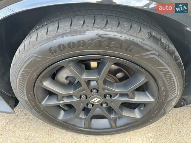 Черный Додж Челенджер, объемом двигателя 3.6 л и пробегом 81 тыс. км за 21990 $, фото 16 на Automoto.ua