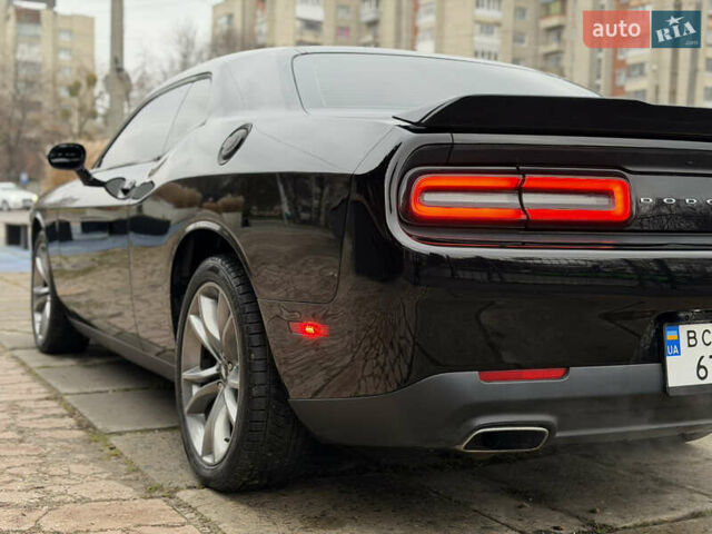 Чорний Додж Challenger, об'ємом двигуна 3.6 л та пробігом 165 тис. км за 22500 $, фото 7 на Automoto.ua