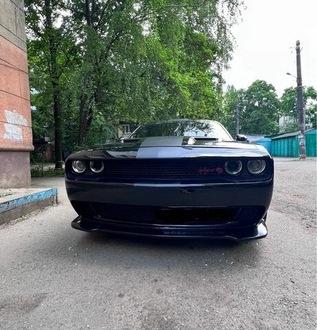 Черный Додж Челенджер, объемом двигателя 3.6 л и пробегом 90 тыс. км за 18000 $, фото 1 на Automoto.ua