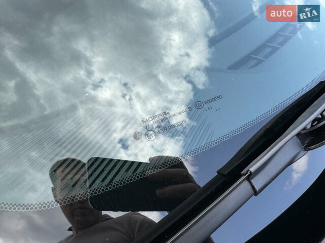 Черный Додж Челенджер, объемом двигателя 3.6 л и пробегом 81 тыс. км за 21990 $, фото 19 на Automoto.ua