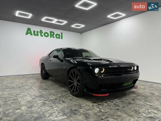 Черный Додж Челенджер, объемом двигателя 3.6 л и пробегом 100 тыс. км за 17999 $, фото 1 на Automoto.ua