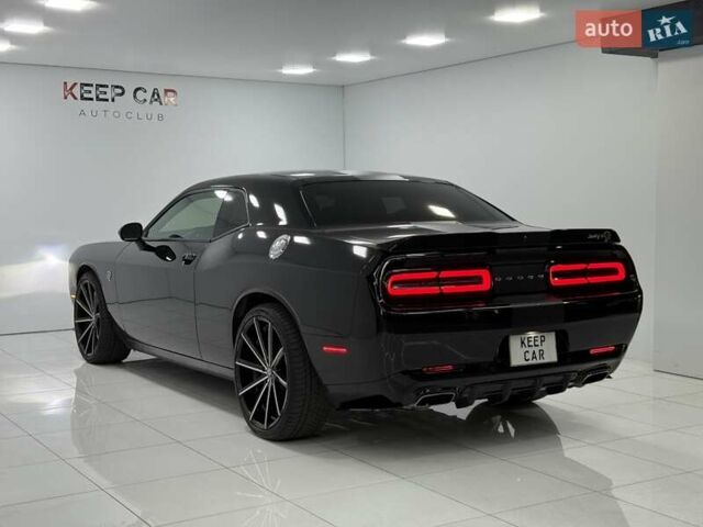 Черный Додж Челенджер, объемом двигателя 3.6 л и пробегом 100 тыс. км за 19000 $, фото 11 на Automoto.ua