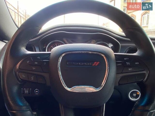 Додж Челенджер 2017 в Киеве на Automoto.ua Черный Додж Челенджер, объемом двигателя 3.6 л и пробегом 145 тыс. км за 17200 $, фото 36 на Automoto.ua