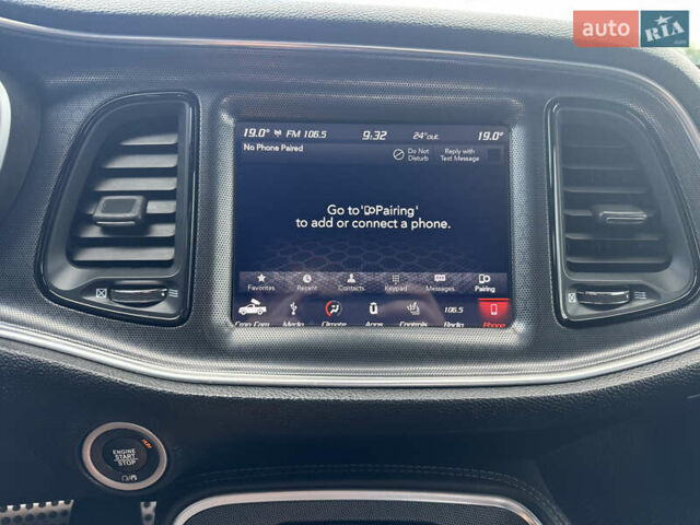 Черный Додж Челенджер, объемом двигателя 3.6 л и пробегом 81 тыс. км за 21990 $, фото 31 на Automoto.ua