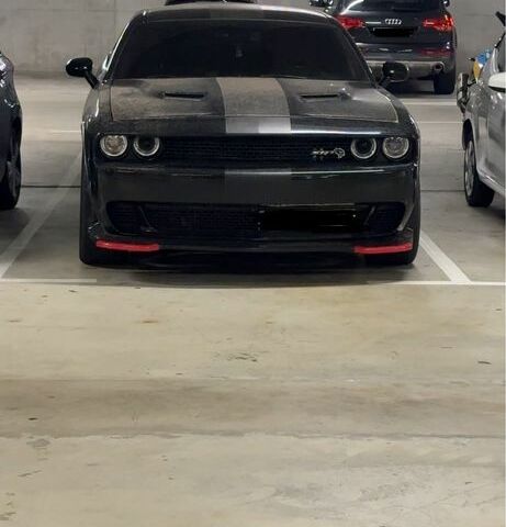 Черный Додж Челенджер, объемом двигателя 3.6 л и пробегом 90 тыс. км за 18000 $, фото 4 на Automoto.ua