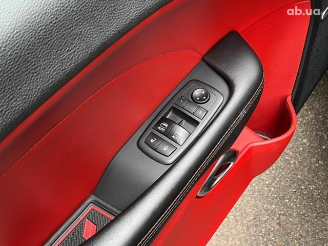 Додж Челенджер 2018 в Киеве на Automoto.ua Черный Додж Челенджер, объемом двигателя 3.6 л и пробегом 137 тыс. км за 21290 $, фото 24 на Automoto.ua