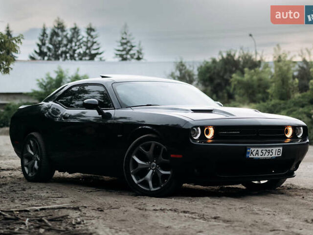 Черный Додж Челенджер, объемом двигателя 3.6 л и пробегом 86 тыс. км за 22500 $, фото 2 на Automoto.ua