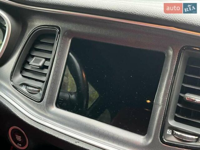 Додж Челенджер 2018 в Киеве на Automoto.ua Черный Додж Челенджер, объемом двигателя 3.6 л и пробегом 137 тыс. км за 21290 $, фото 17 на Automoto.ua