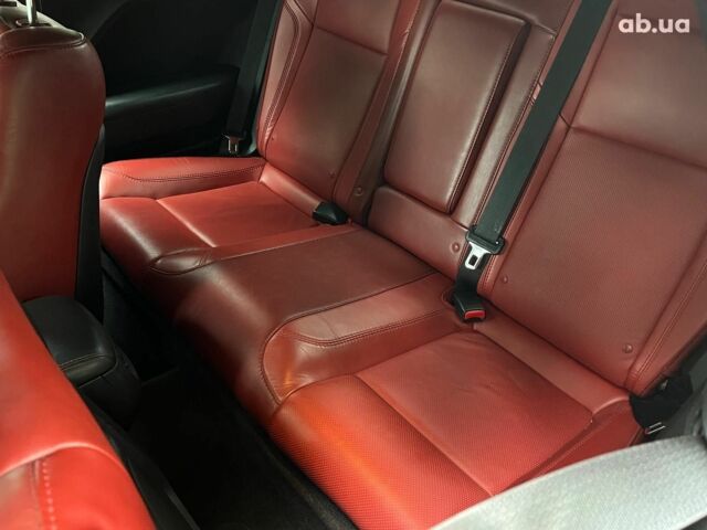 Додж Челенджер 2018 в Киеве на Automoto.ua Черный Додж Челенджер, объемом двигателя 3.6 л и пробегом 137 тыс. км за 21290 $, фото 25 на Automoto.ua