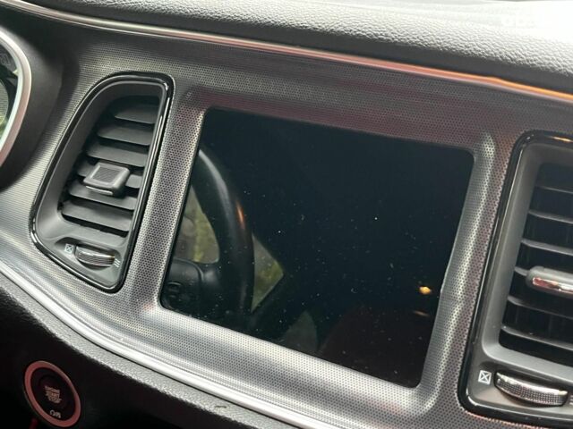 Додж Челенджер 2018 в Киеве на Automoto.ua Черный Додж Челенджер, объемом двигателя 3.6 л и пробегом 137 тыс. км за 21290 $, фото 17 на Automoto.ua