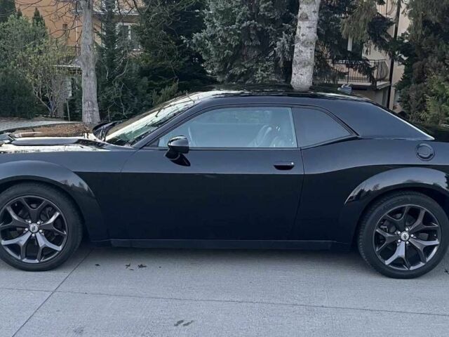 Черный Додж Челенджер, объемом двигателя 3.6 л и пробегом 76 тыс. км за 14700 $, фото 3 на Automoto.ua