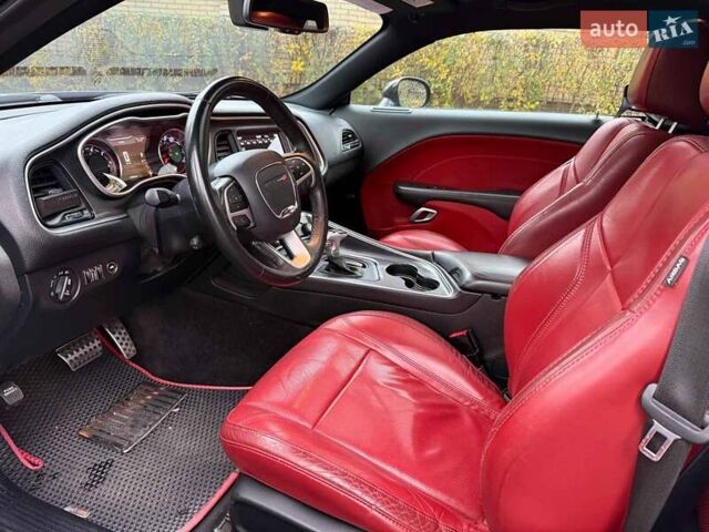 Черный Додж Челенджер, объемом двигателя 3.6 л и пробегом 137 тыс. км за 19740 $, фото 16 на Automoto.ua