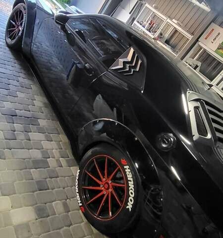 Чорний Додж Challenger, об'ємом двигуна 6.4 л та пробігом 60 тис. км за 39999 $, фото 3 на Automoto.ua