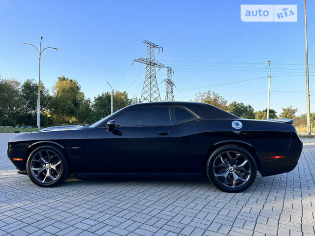 Чорний Додж Challenger, об'ємом двигуна 5.7 л та пробігом 96 тис. км за 27999 $, фото 11 на Automoto.ua